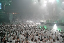 SENSATION WHITE